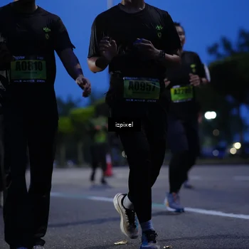 Runner Photo 5477402