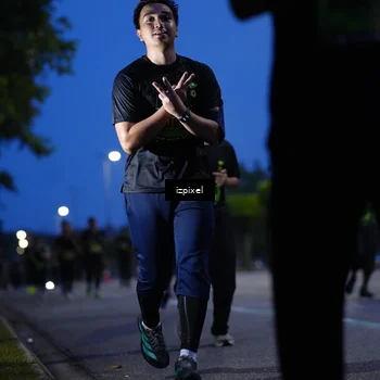 Runner Photo 5477404