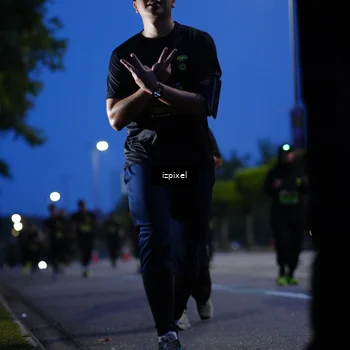 Runner Photo 5477406