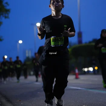Runner Photo 5477409