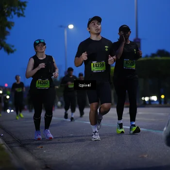 Runner Photo 5477431