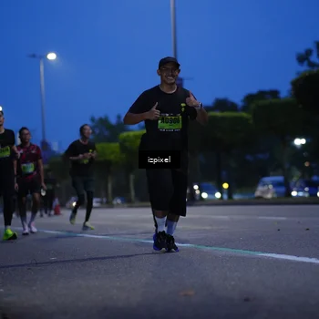 Runner Photo 5477442