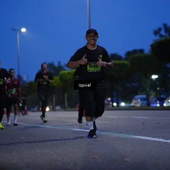 Runner Photo 5477444