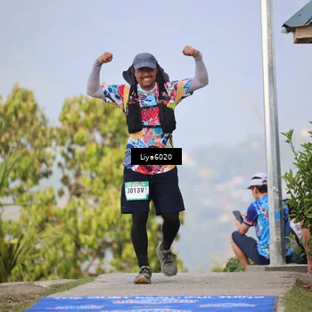 Runner Photo 5480098