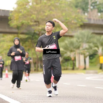 Runner Photo 5482219