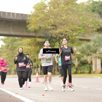 Runner Photo 5483188