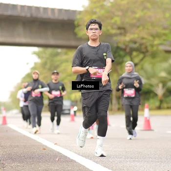 Runner Photo 5483673