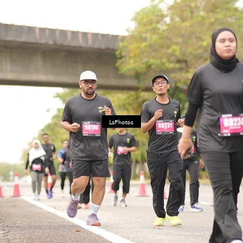 Runner Photo 5483763