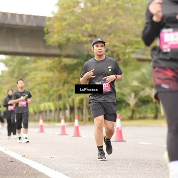 Runner Photo 5485208