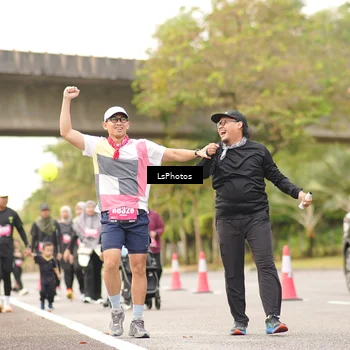 Runner Photo 5486395