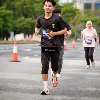 Runner Photo 5487784