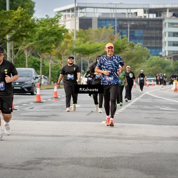 Runner Photo 5489811