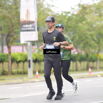Runner Photo 5489834