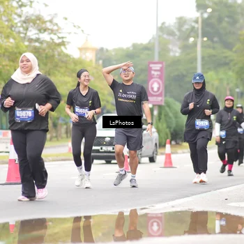 Runner Photo 5490205