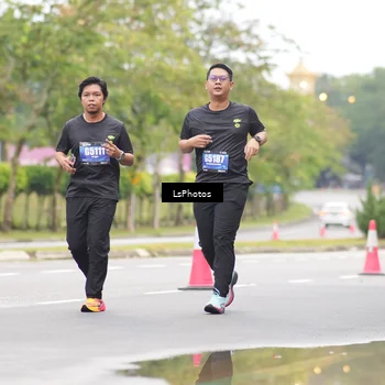 Runner Photo 5490856