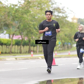 Runner Photo 5491114