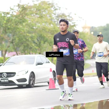 Runner Photo 5491276