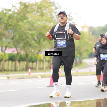 Runner Photo 5491699