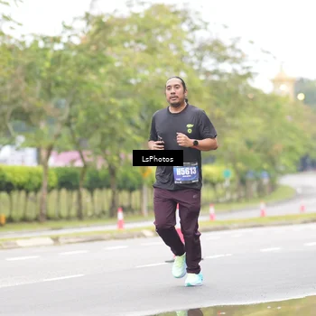 Runner Photo 5492080