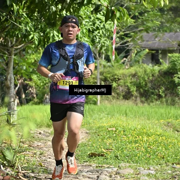 Runner Photo 5493896