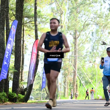 Runner Photo 5496492