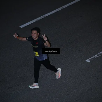 Runner Photo 5500443
