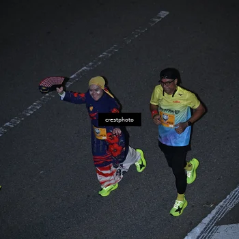 Runner Photo 5500543