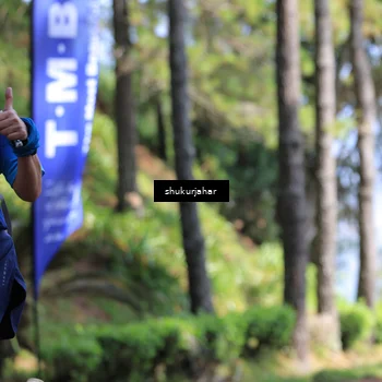 Runner Photo 5503002