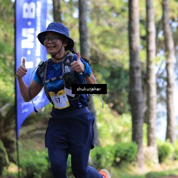 Runner Photo 5503003
