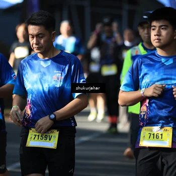 Runner Photo 5503247
