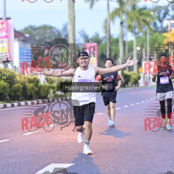 Runner Photo 551818