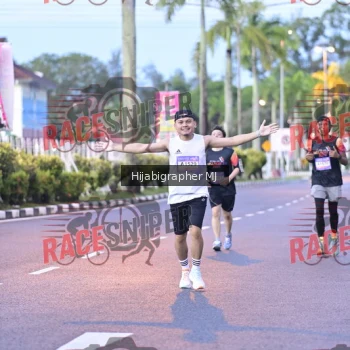 Runner Photo 551819