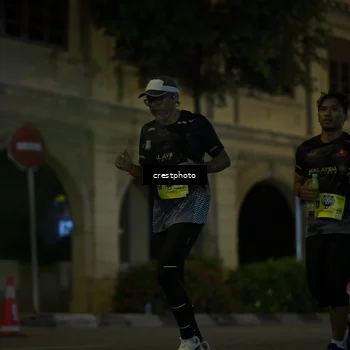 Runner Photo 5525565
