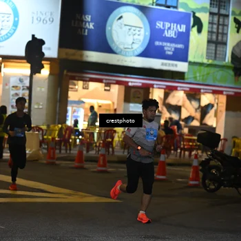 Runner Photo 5526090