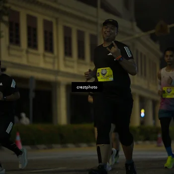 Runner Photo 5526120