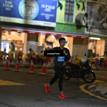 Runner Photo 5526147