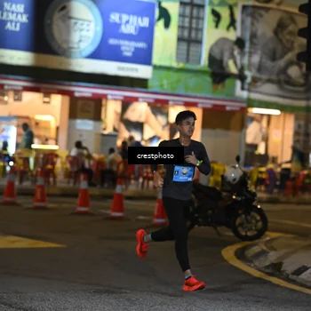 Runner Photo 5526159
