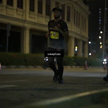 Runner Photo 5526165