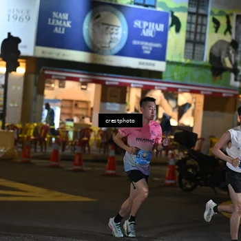 Runner Photo 5526204