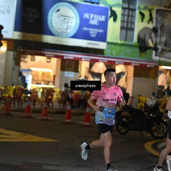 Runner Photo 5526221