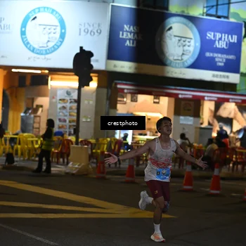 Runner Photo 5526353