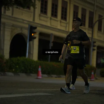 Runner Photo 5526475