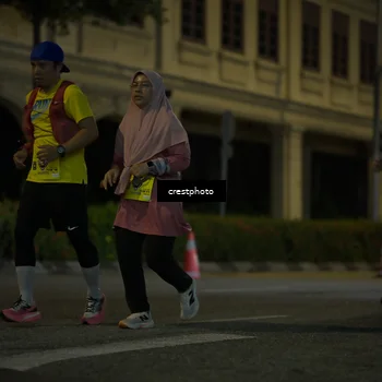 Runner Photo 5526549
