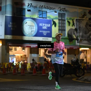 Runner Photo 5526644