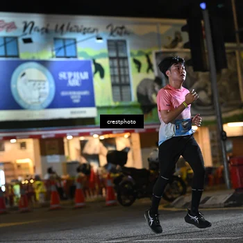 Runner Photo 5527217