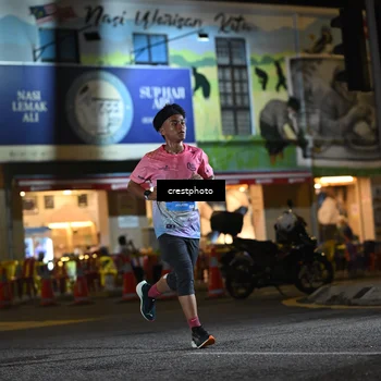 Runner Photo 5527358