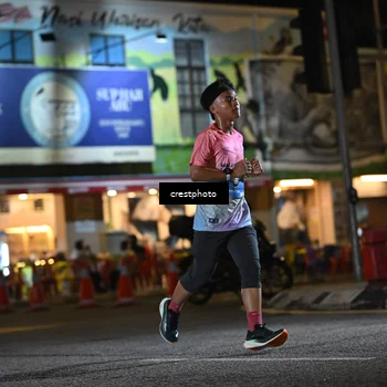 Runner Photo 5527376