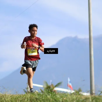 Runner Photo 5527479