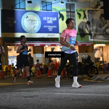 Runner Photo 5527493