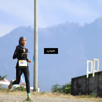 Runner Photo 5527534